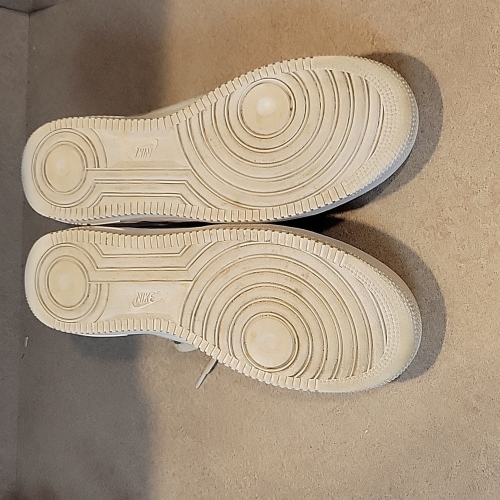 NIKE Air Force 1 Low ‘07 White Men’s Shoes Size 13 - Picture 8 of 9
